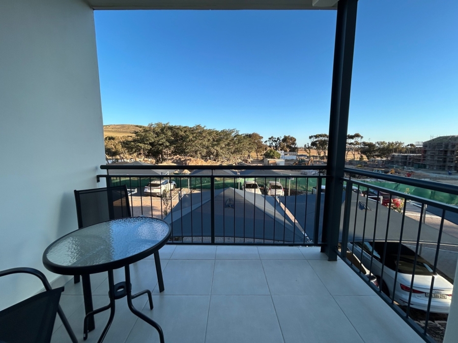To Let 1 Bedroom Property for Rent in Richwood Western Cape